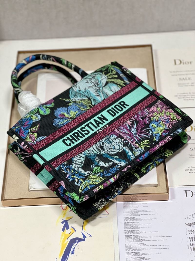 Dior Shopping Bags